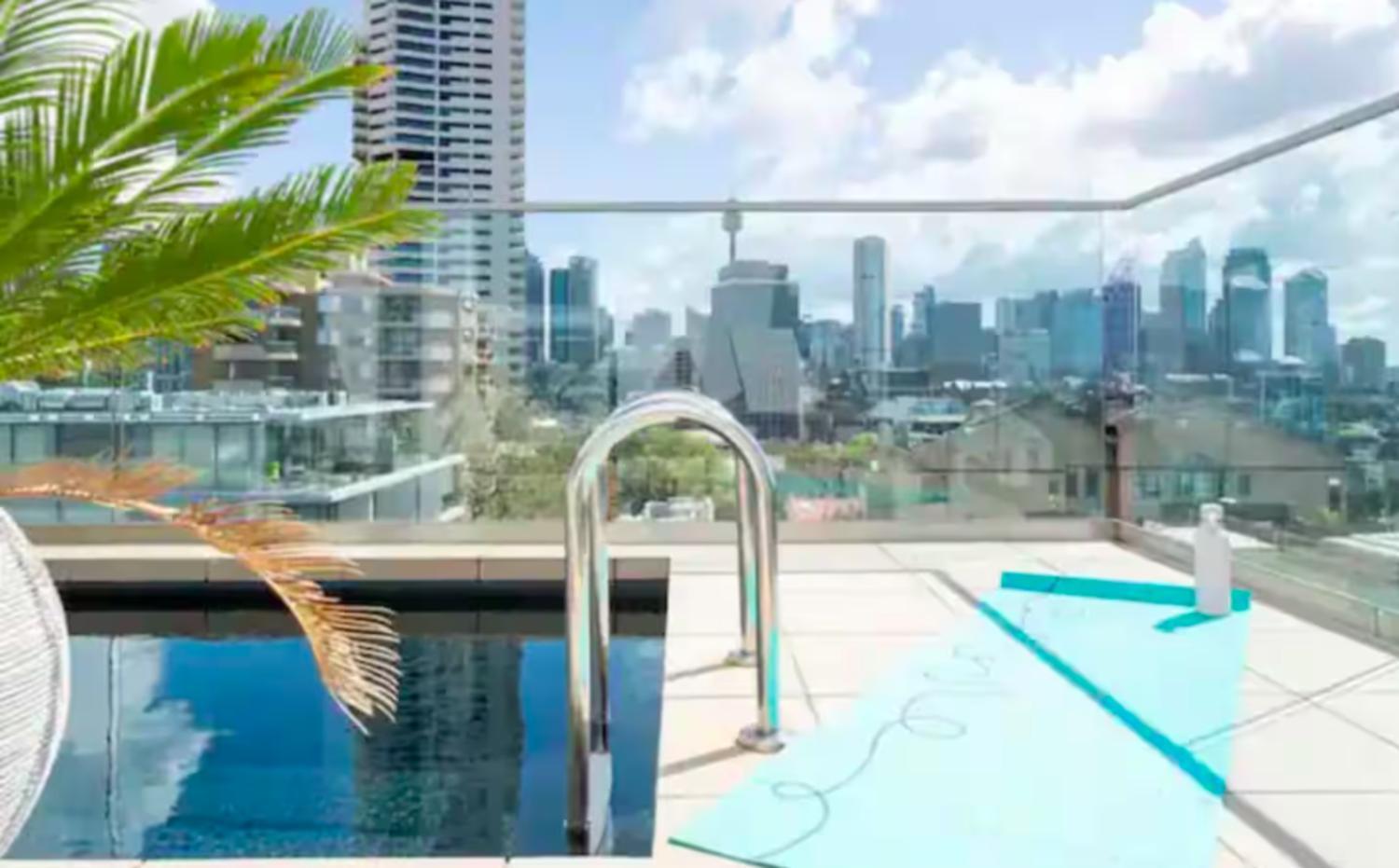 Stunning Harbour Bridge And Opera House Views! *